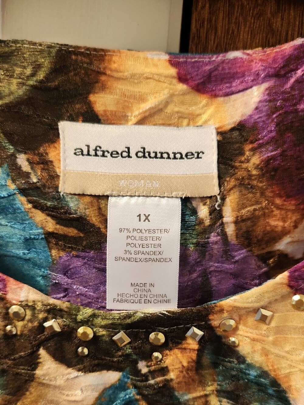 1X New Alfred Dunner Multicolor Floral Top with Studs 3/4 Sleeve List #84 - Picture 2 of 5
